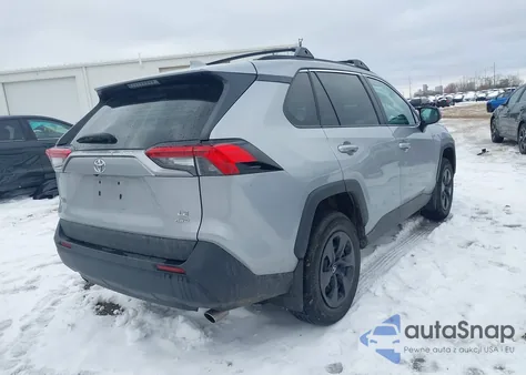 2021 Toyota Rav4 Le z USA, uszkodzony, nr VIN 2T3F1RFVXMW229897